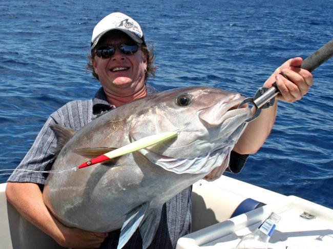 Steve Correia with 24kg Samsonfish